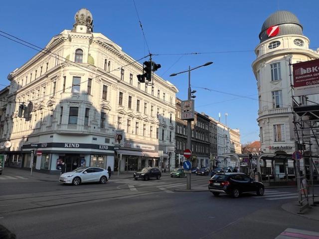 City&more! Charmantes Mit Altbauflair! Wien
